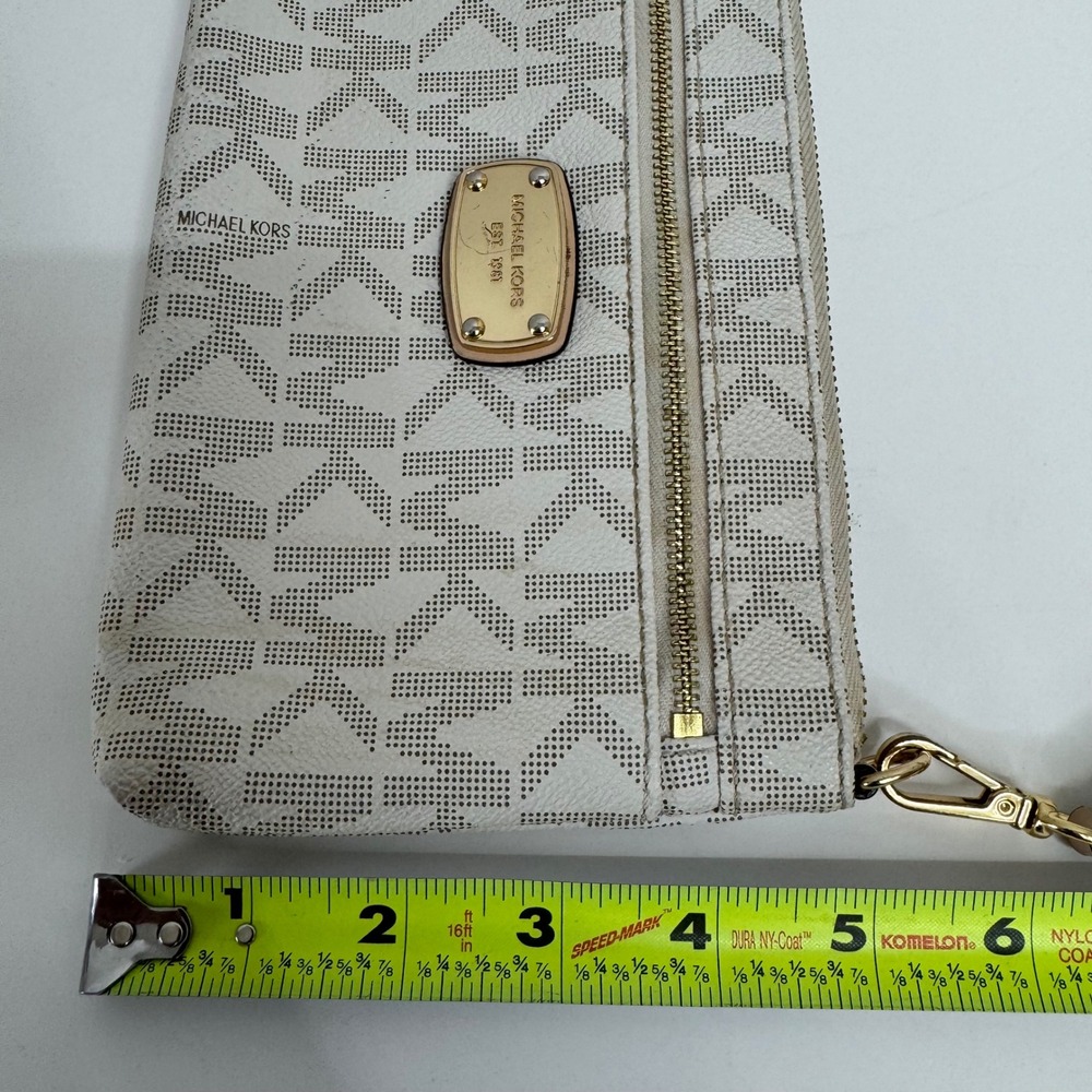 Michael Kors Signature MK Monogram Wristlet Small Shoulder Bag 35F1GJSW3B - Picture 11 of 11
